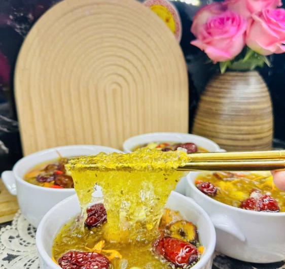 Sản phẩm Yến chưng thố size 350ml (35g Yến)